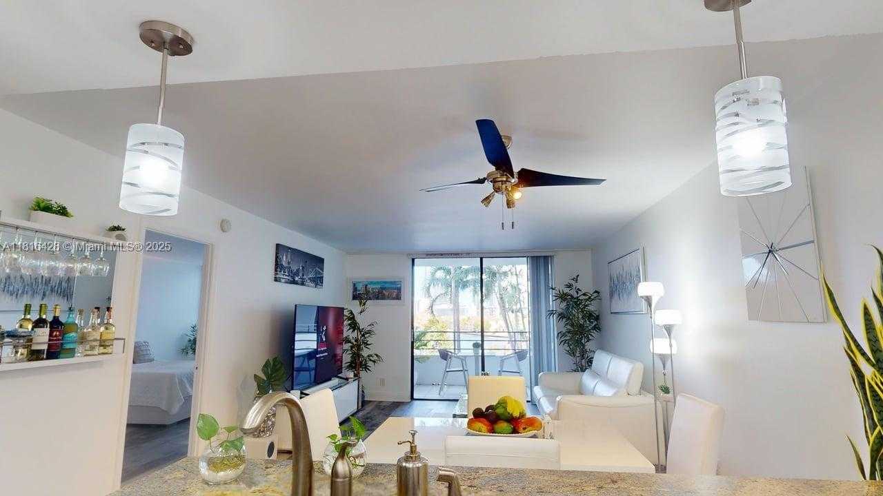 Small Image of 500 THREE ISLANDS BLVD #101, Hallandale Beach Number 13