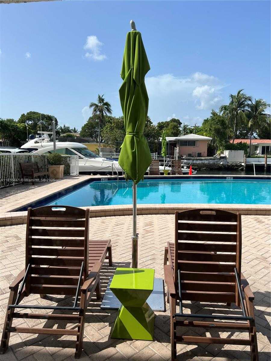 Small Image of 2020 NORTH EAST 135TH ST #801, North Miami Number 17