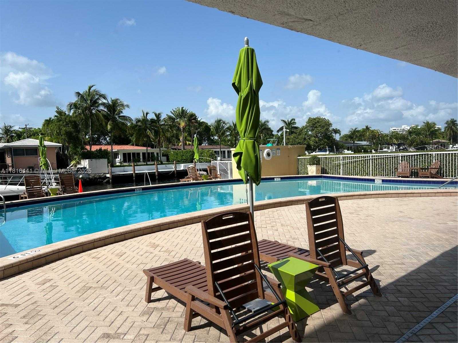 Small Image of 2020 NORTH EAST 135TH ST #801, North Miami Number 18