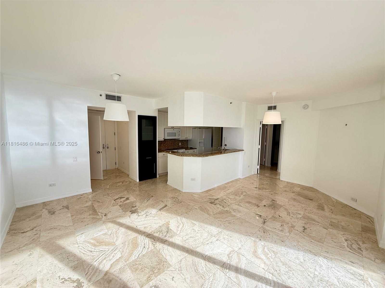 Small Image of 808 BRICKELL KEY DR #1603, Miami Number 6