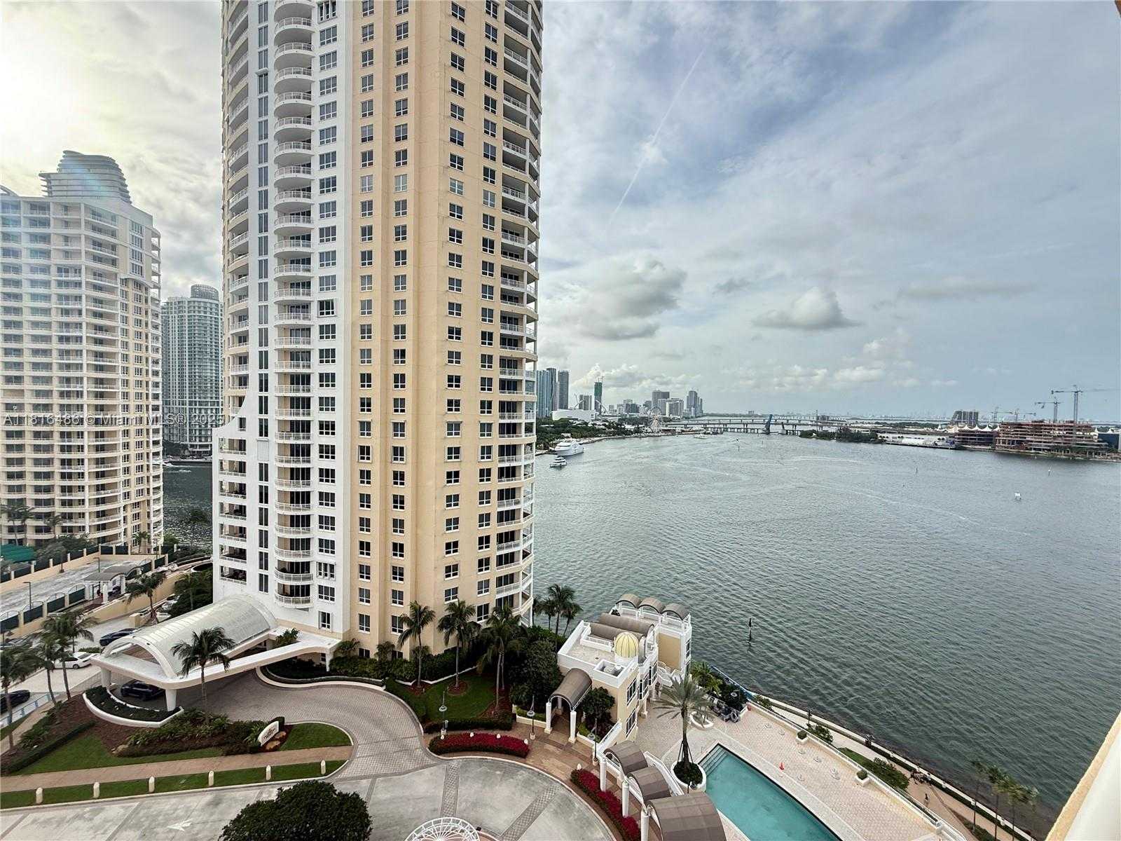 Small Image of 808 BRICKELL KEY DR #1603, Miami Number 9