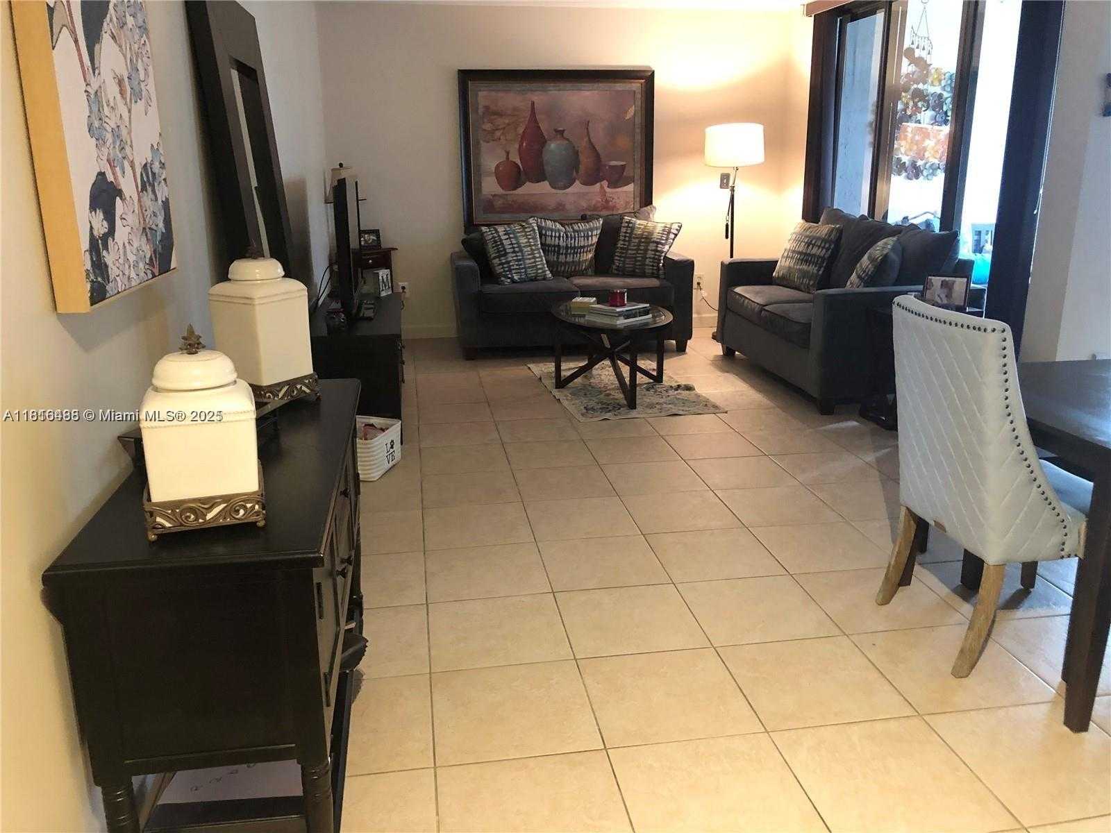 Small Image of 3545 MAGELLAN CIR #358-5, Aventura Number 6