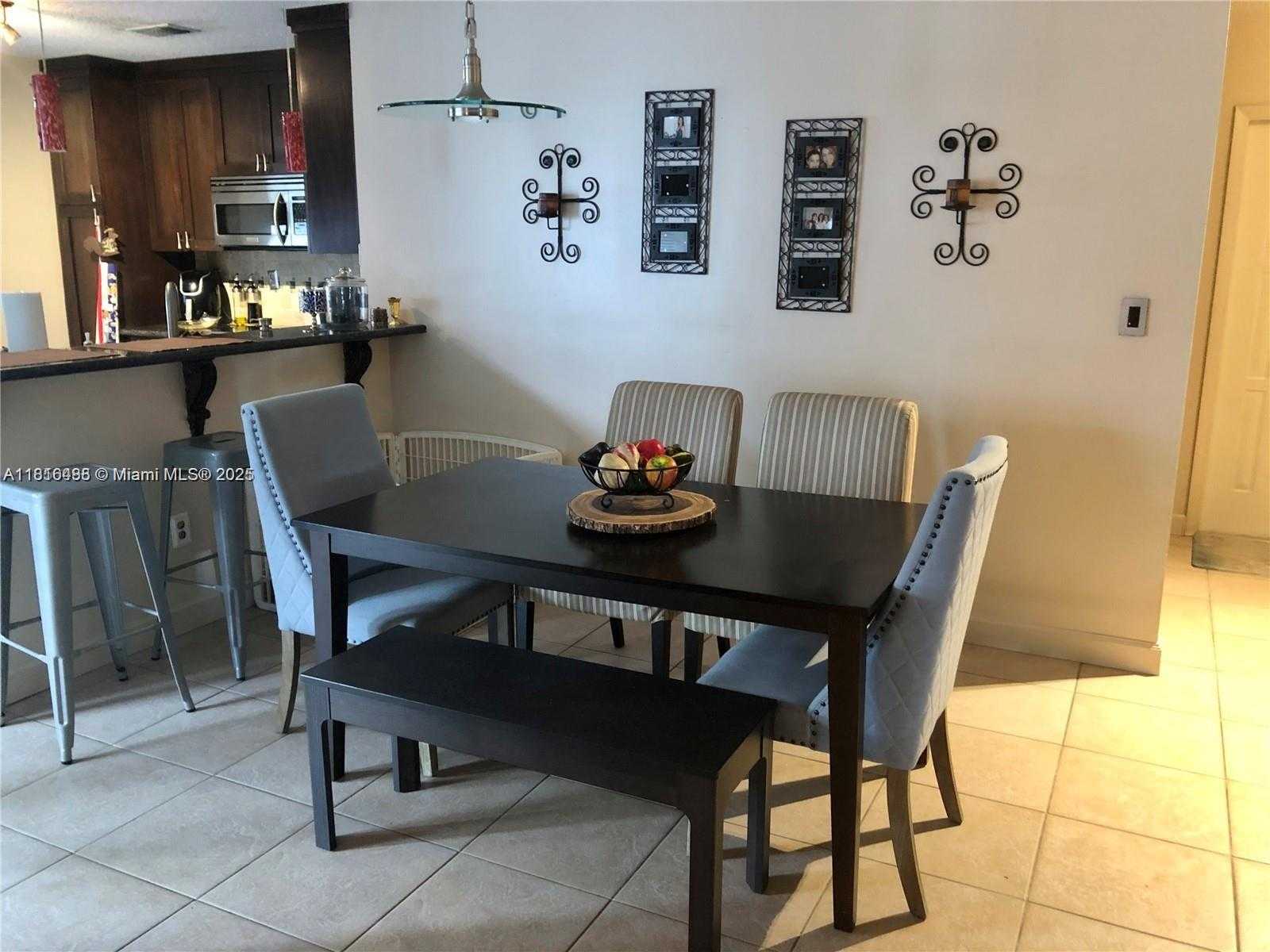 Small Image of 3545 MAGELLAN CIR #358-5, Aventura Number 7
