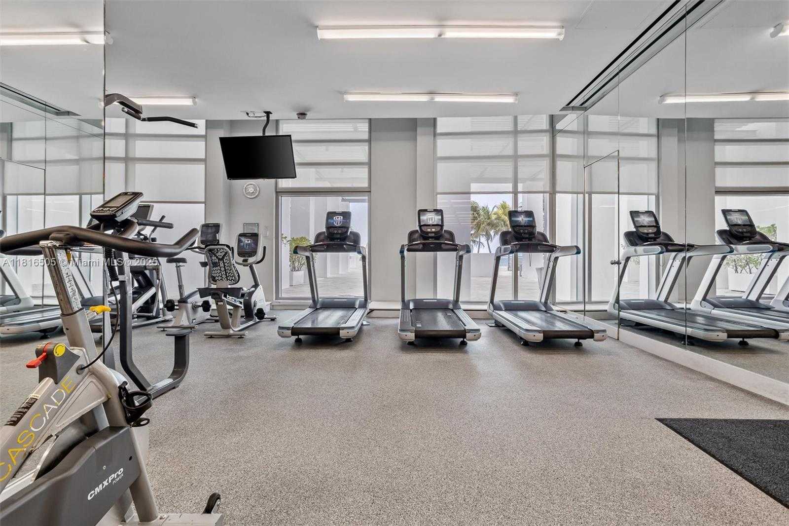 Small Image of 3535 SOUTH OCEAN DR #1703, Hollywood Number 39