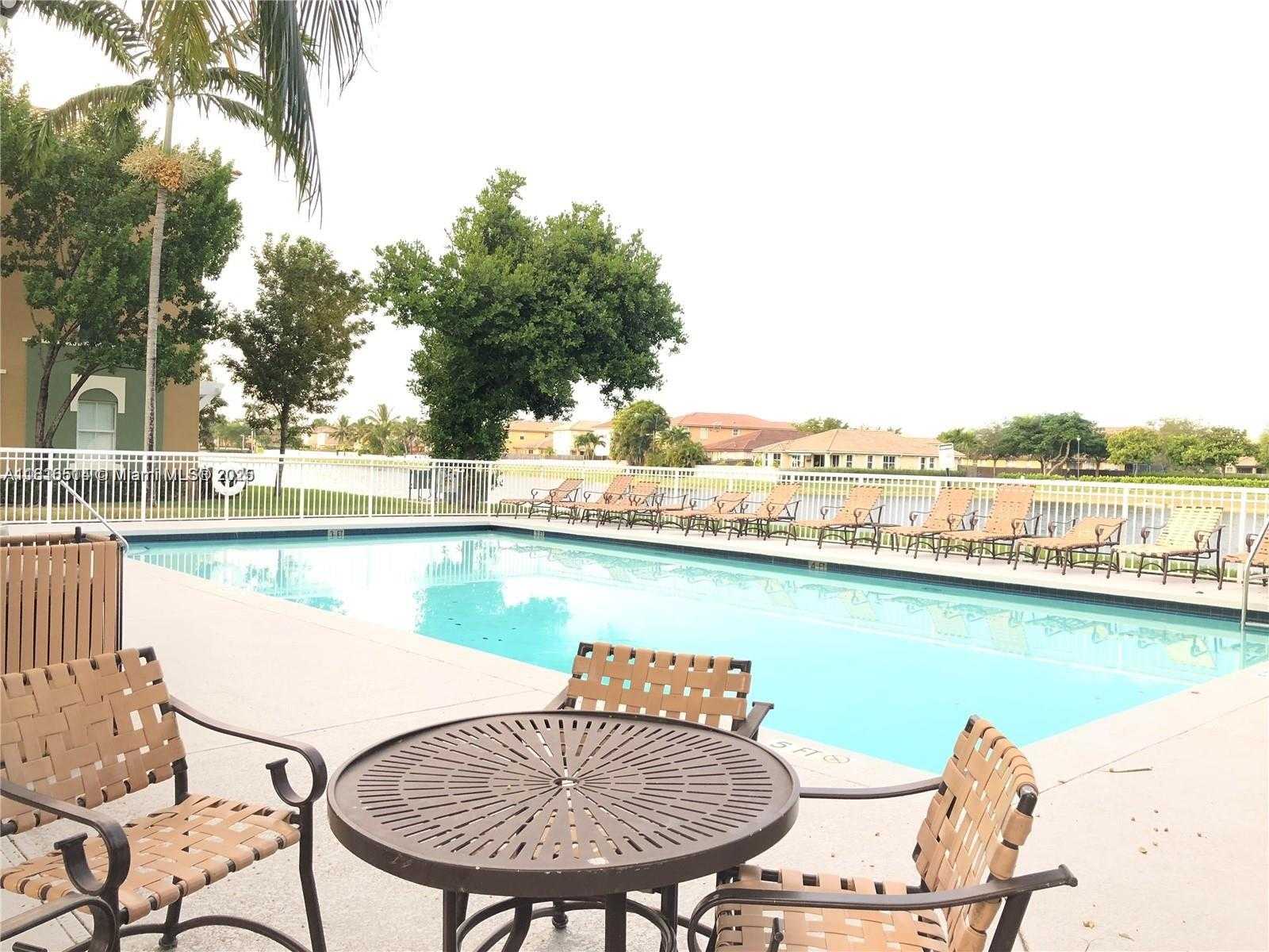 Small Image of 11001 NORTH WEST 83RD ST #208, Doral Number 15
