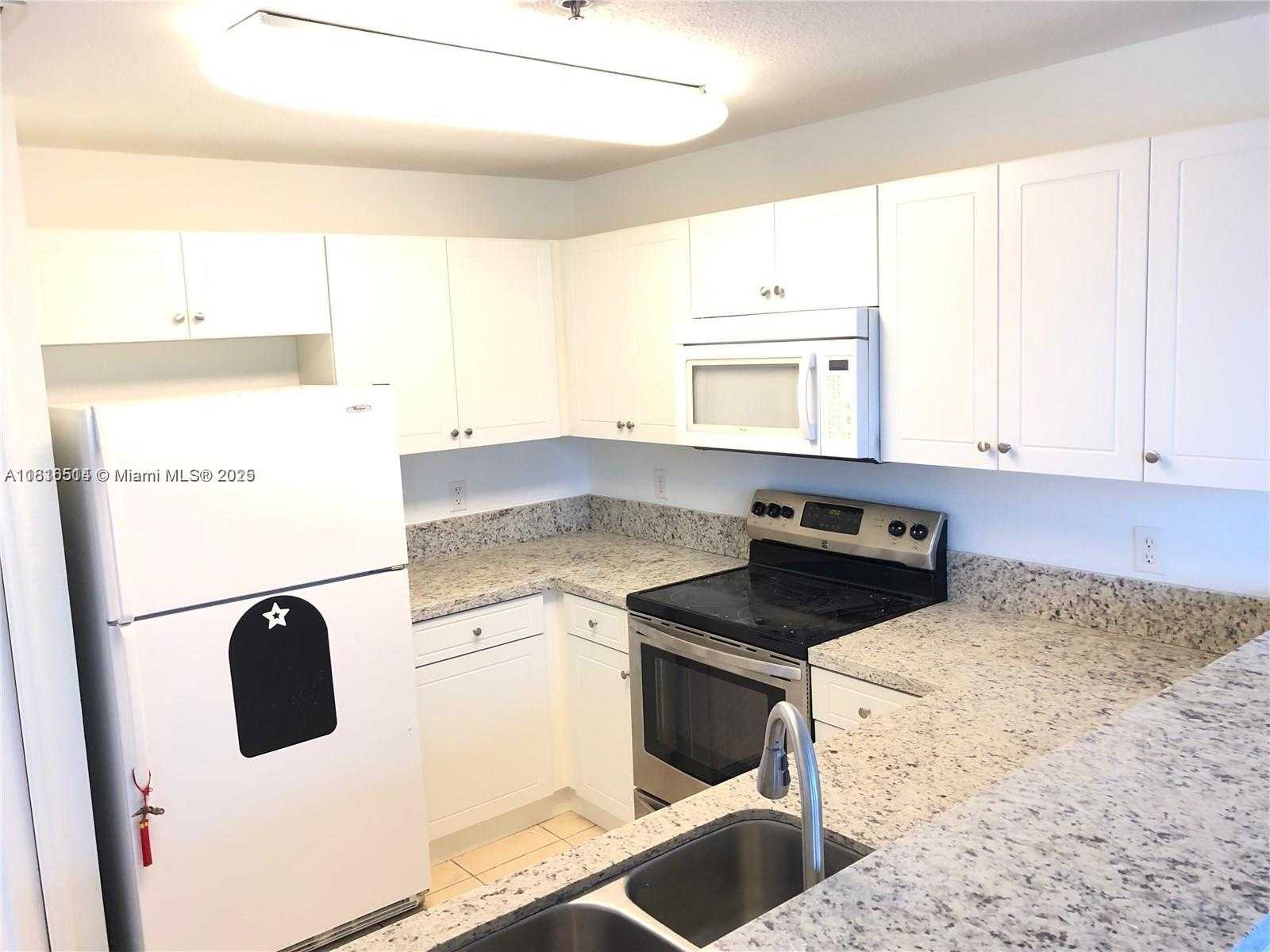 Small Image of 11001 NORTH WEST 83RD ST #208, Doral Number 4