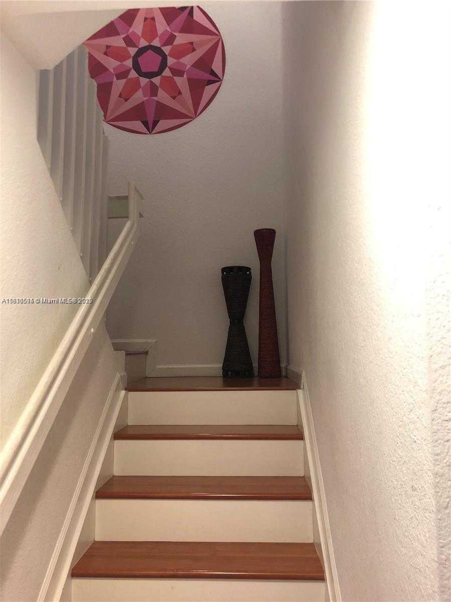 Small Image of 11001 NORTH WEST 83RD ST #208, Doral Number 8