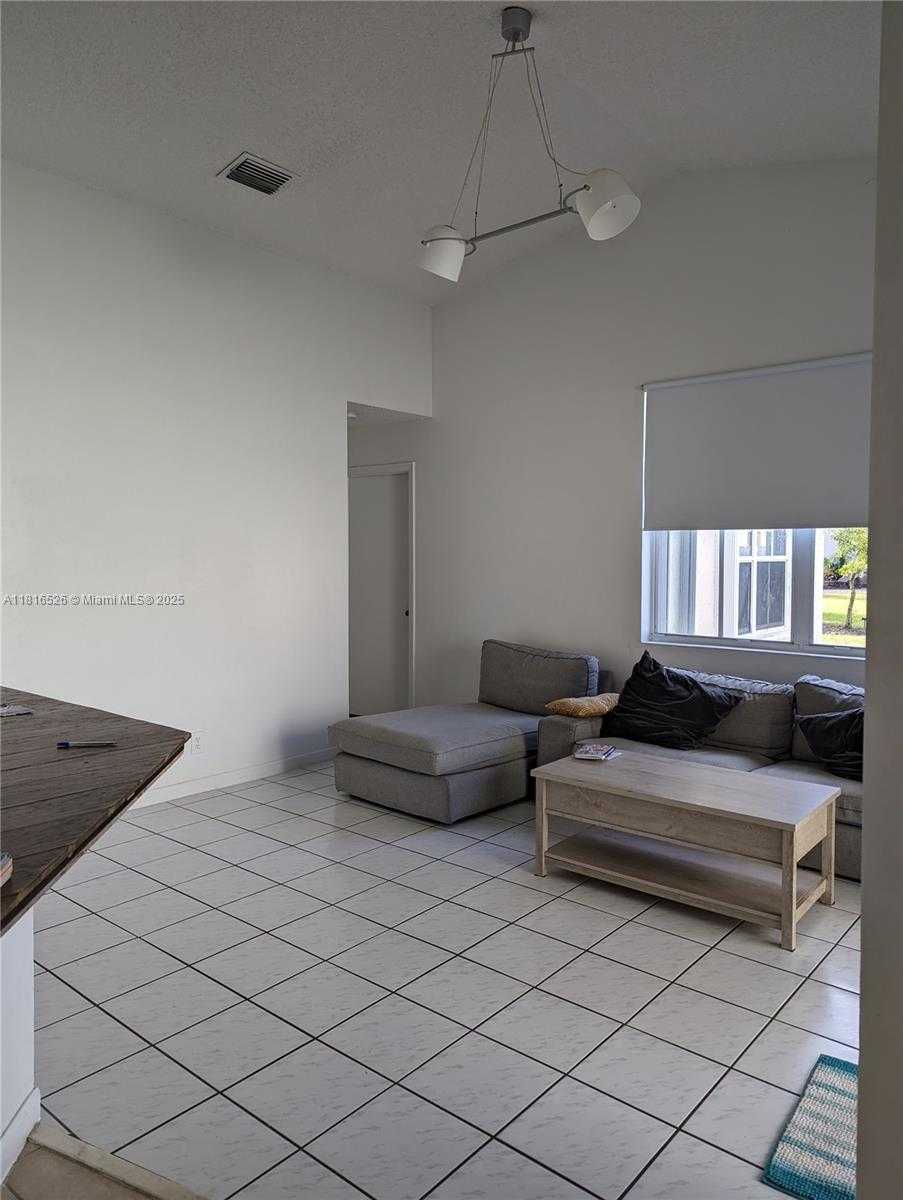 Small Image of Weston Number 9