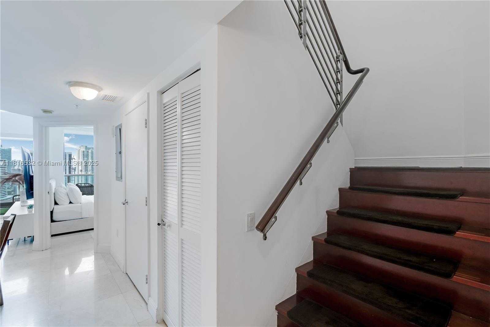 Small Image of 41 SOUTH EAST 5TH ST #2107, Miami Number 13
