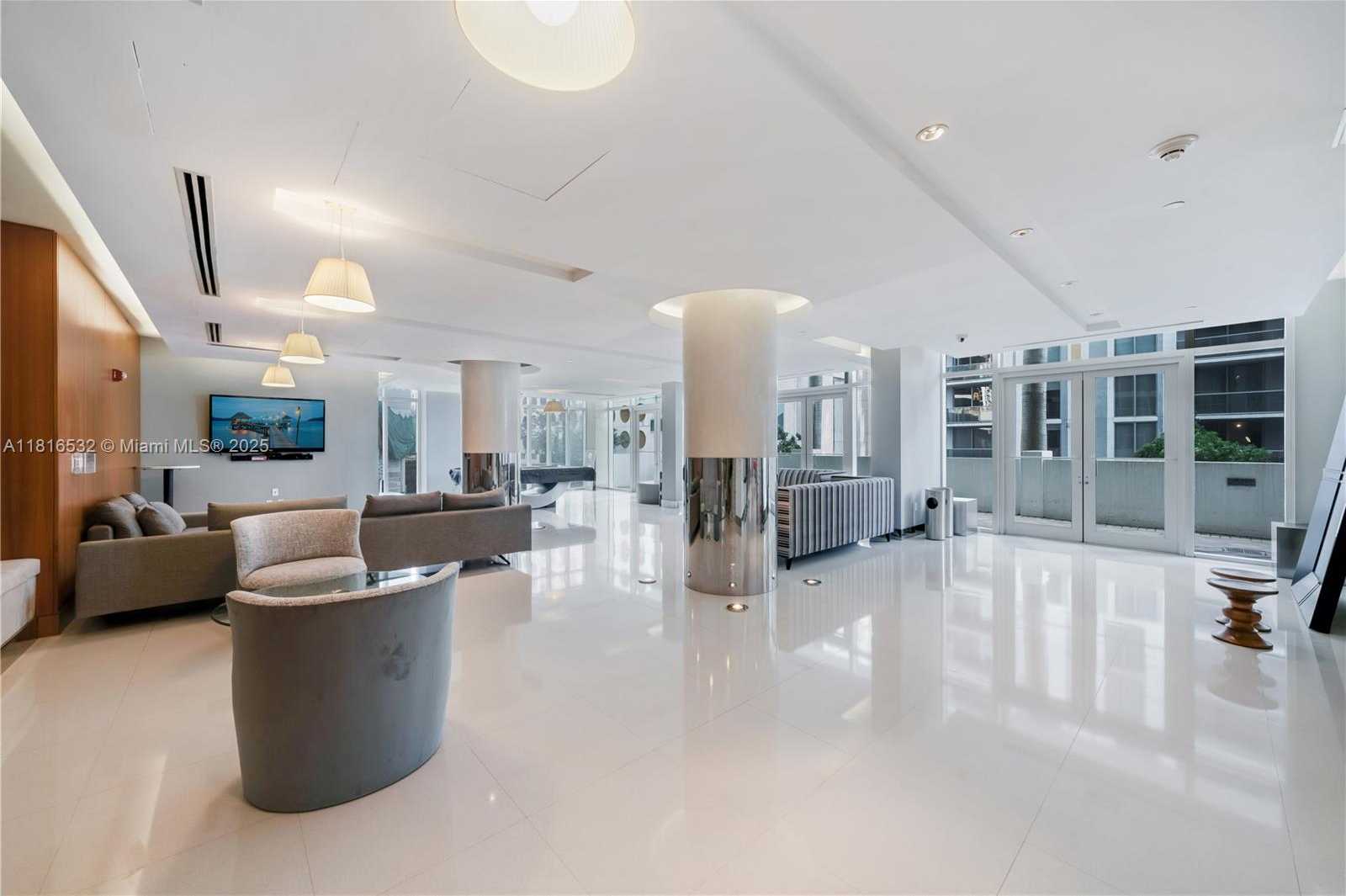 Small Image of 41 SOUTH EAST 5TH ST #2107, Miami Number 27
