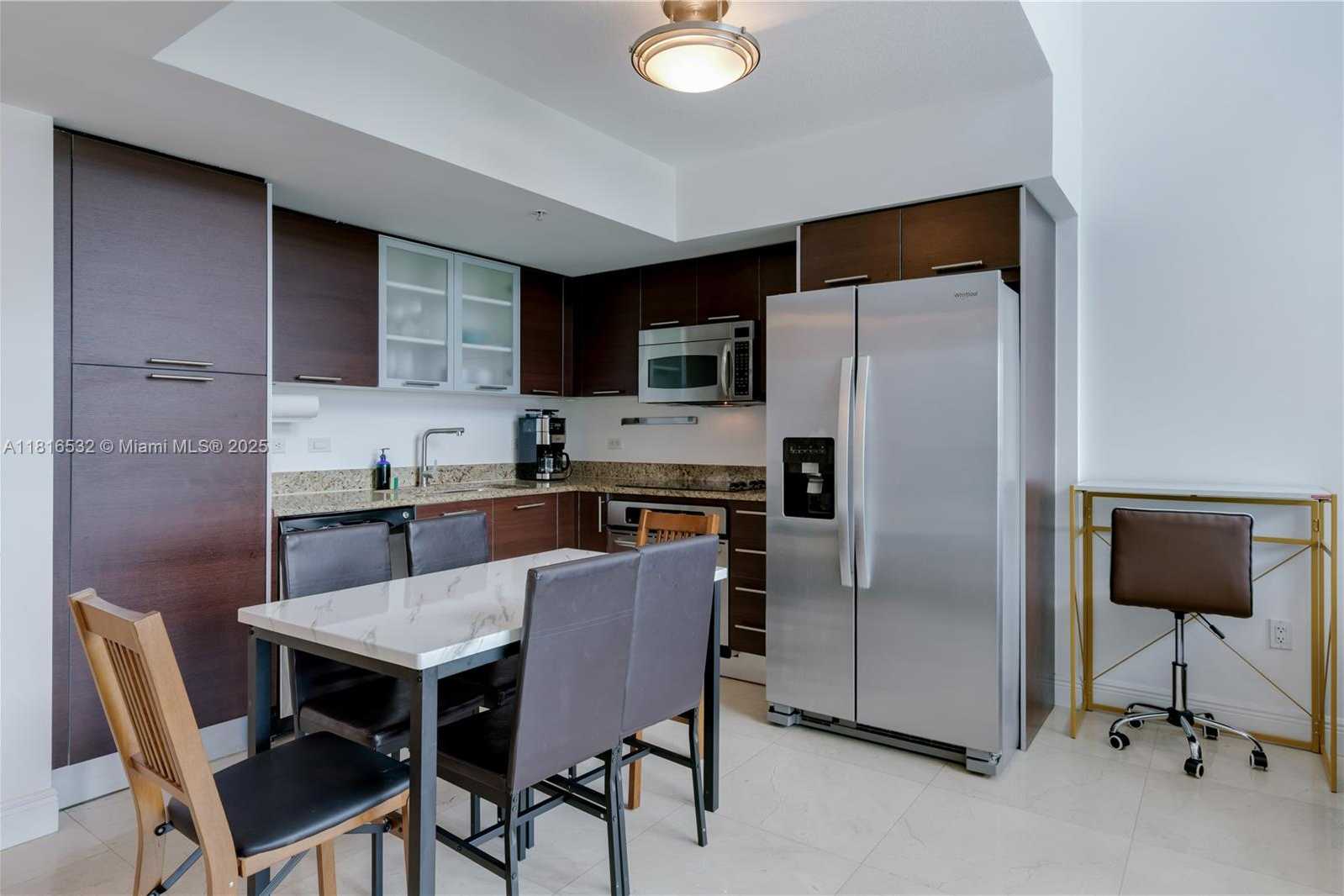Small Image of 41 SOUTH EAST 5TH ST #2107, Miami Number 7