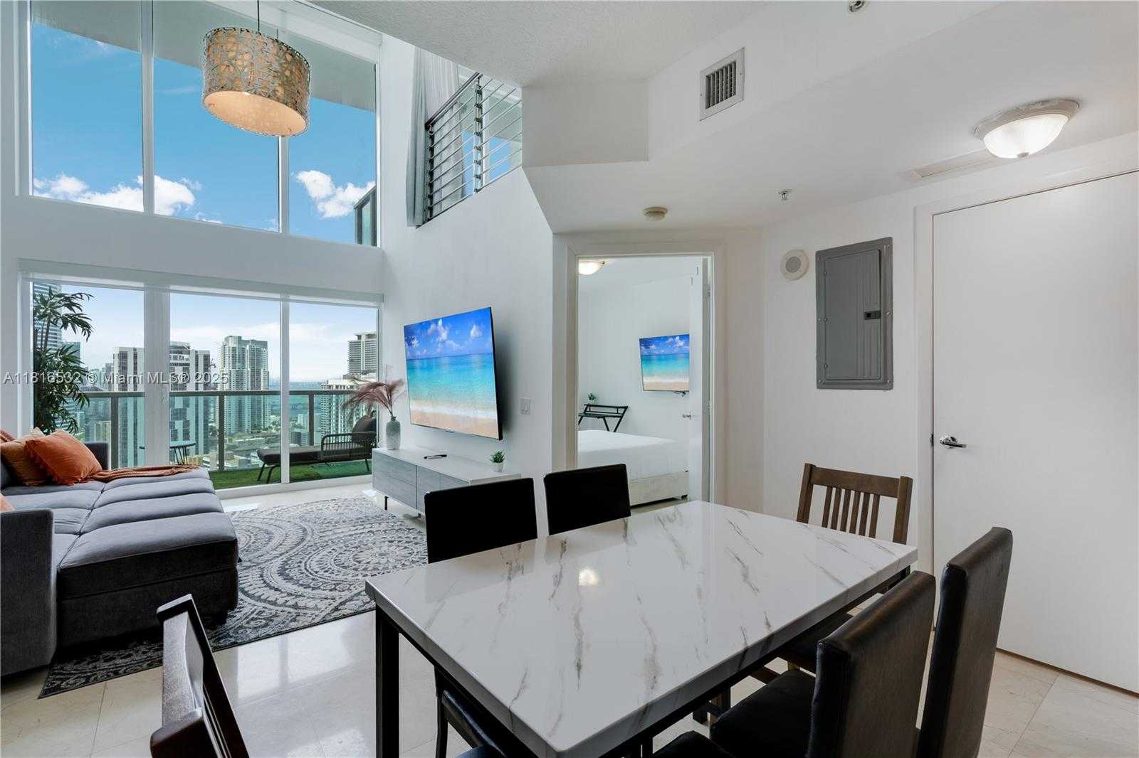 Small Image of 41 SOUTH EAST 5TH ST #2107, Miami Number 8