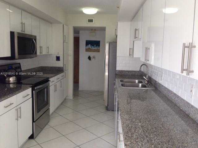 Small Image of 17275 COLLINS AVE #603, Sunny Isles Beach Number 13