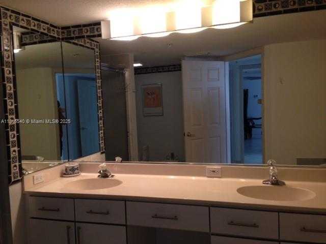 Small Image of 17275 COLLINS AVE #603, Sunny Isles Beach Number 27