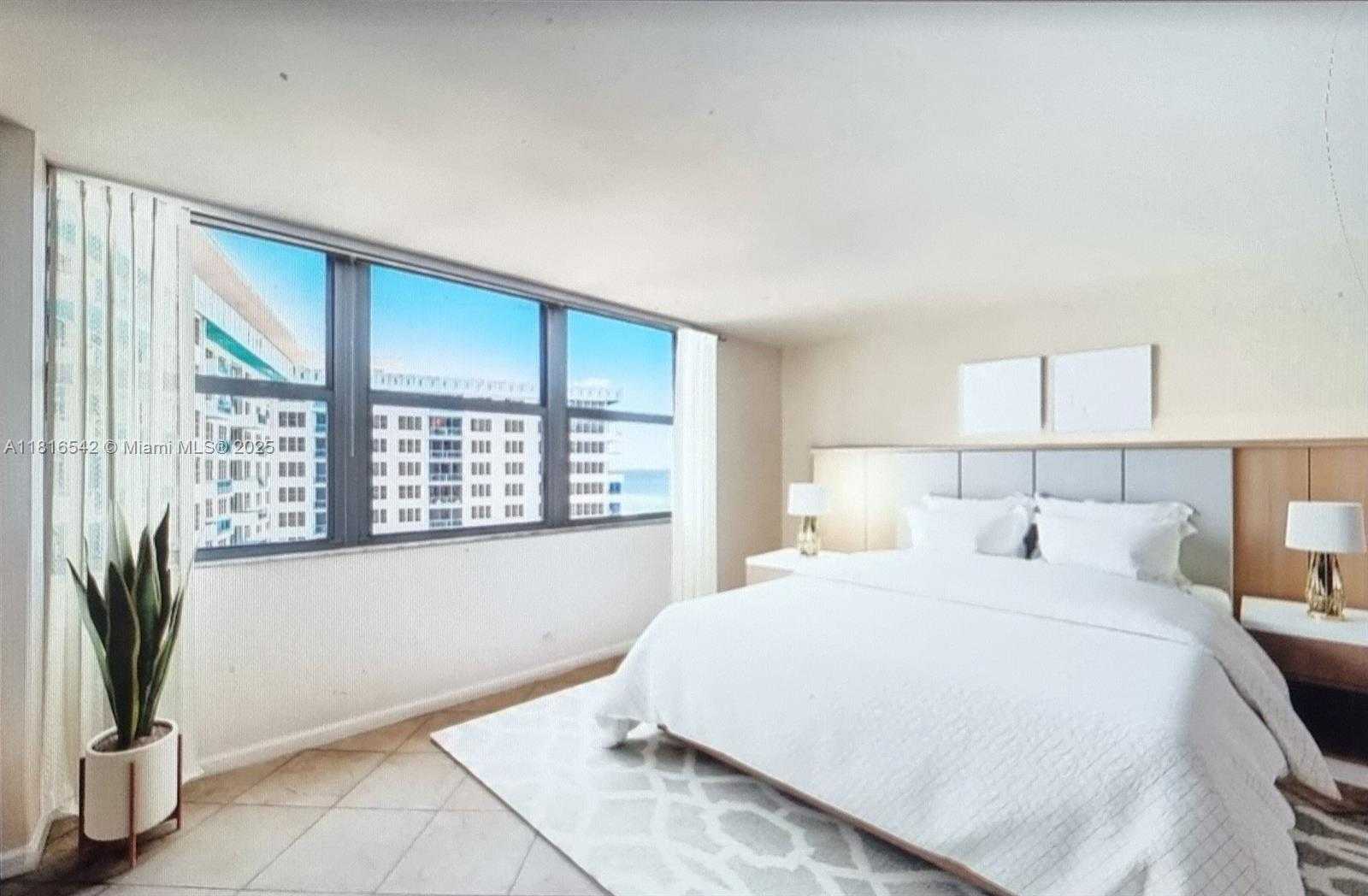 Small Image of 5055 COLLINS AVE #11A, Miami Beach Number 2