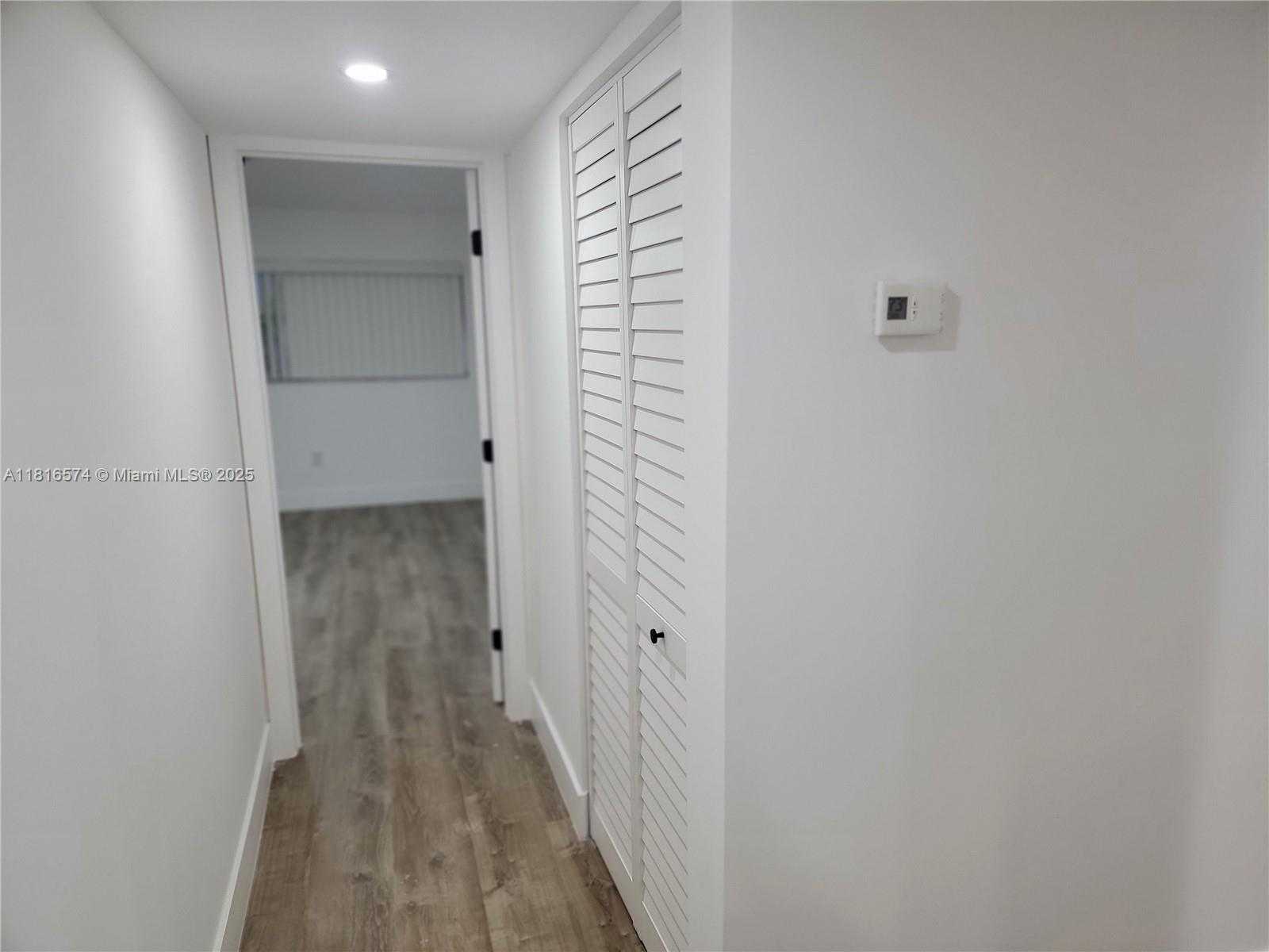 Small Image of 9371 FONTAINEBLEAU BLVD #I103, Miami Number 12