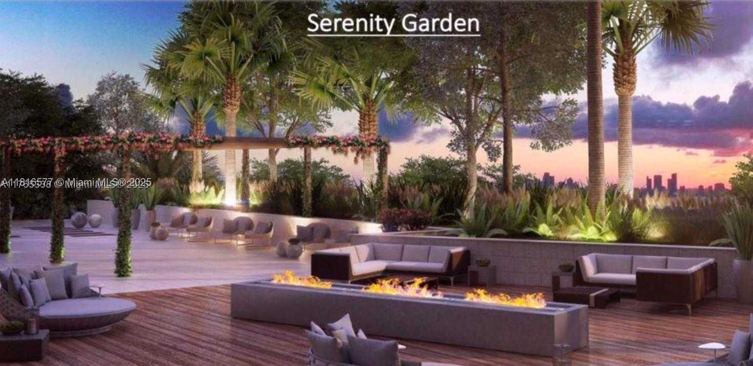 Small Image of 400 SOUTH POINTE DR #1006, Miami Beach Number 41