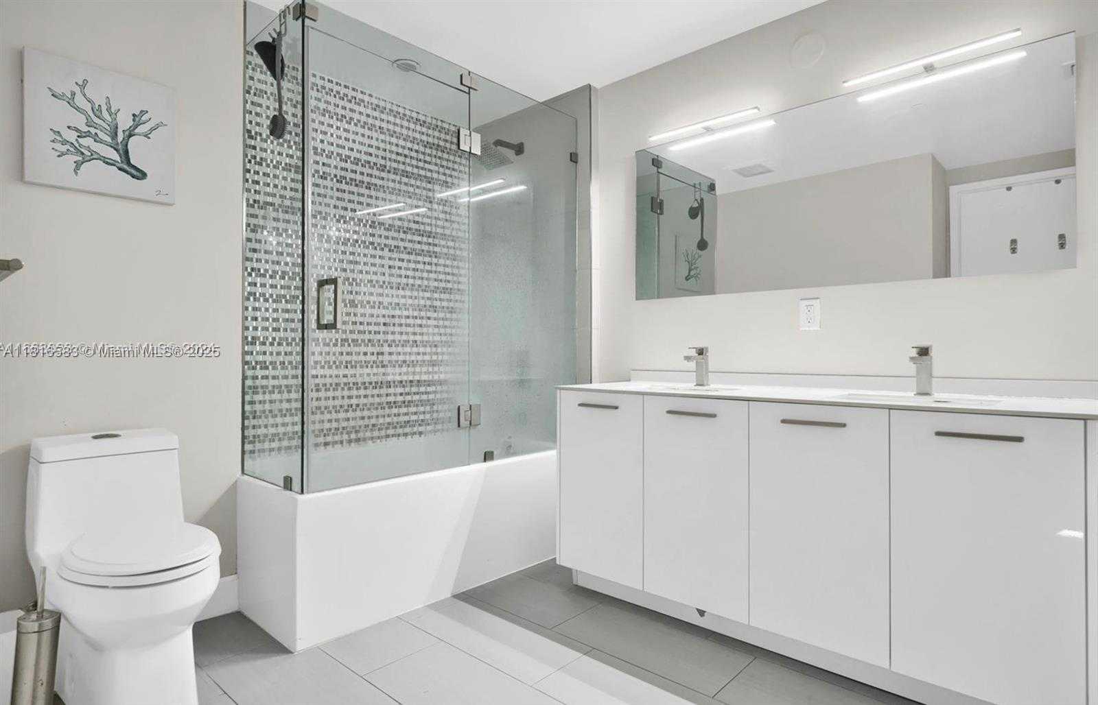 Small Image of 1300 BRICKELL BAY DR #906, Miami Number 11