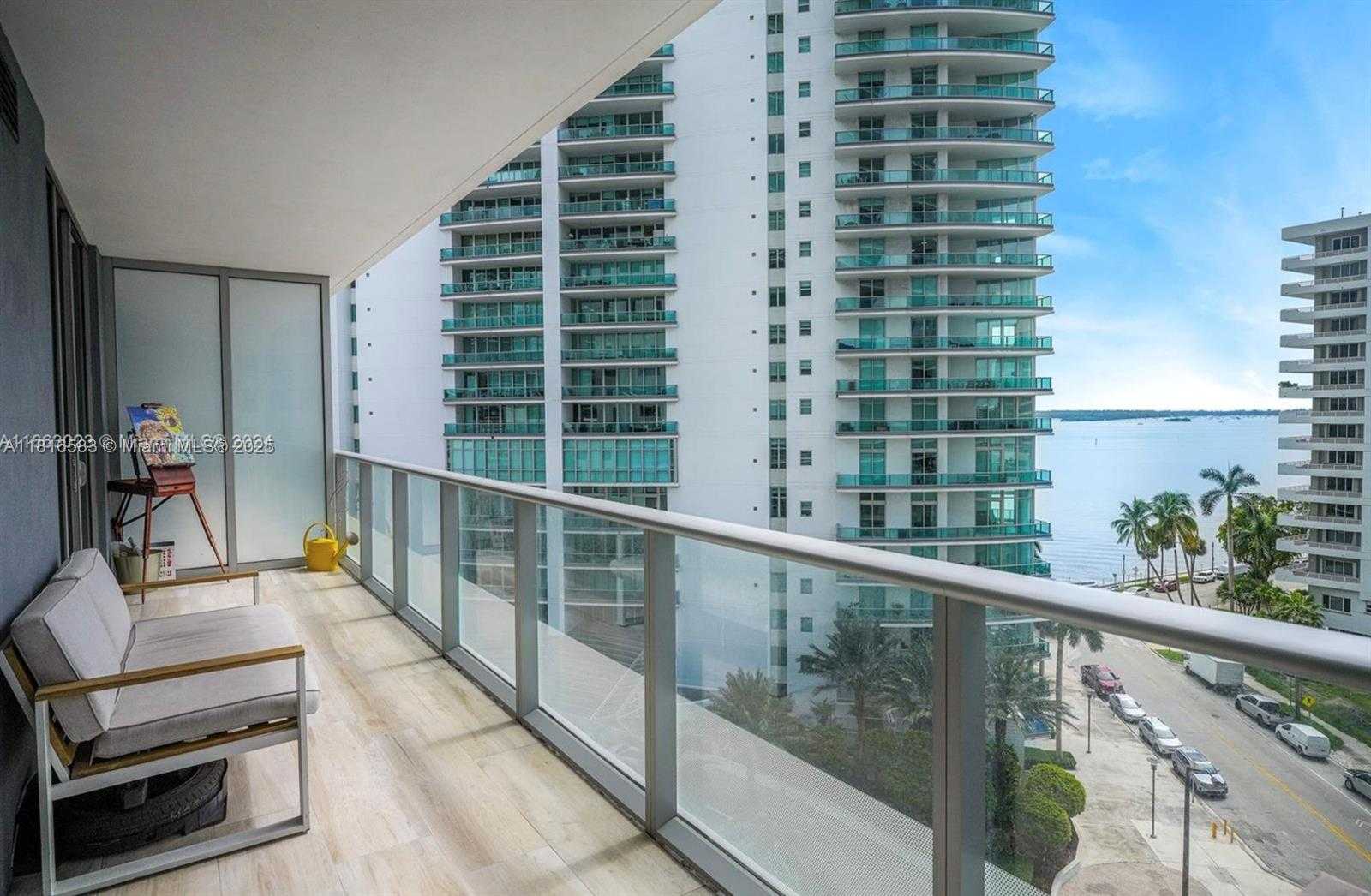 Small Image of 1300 BRICKELL BAY DR #906, Miami Number 14