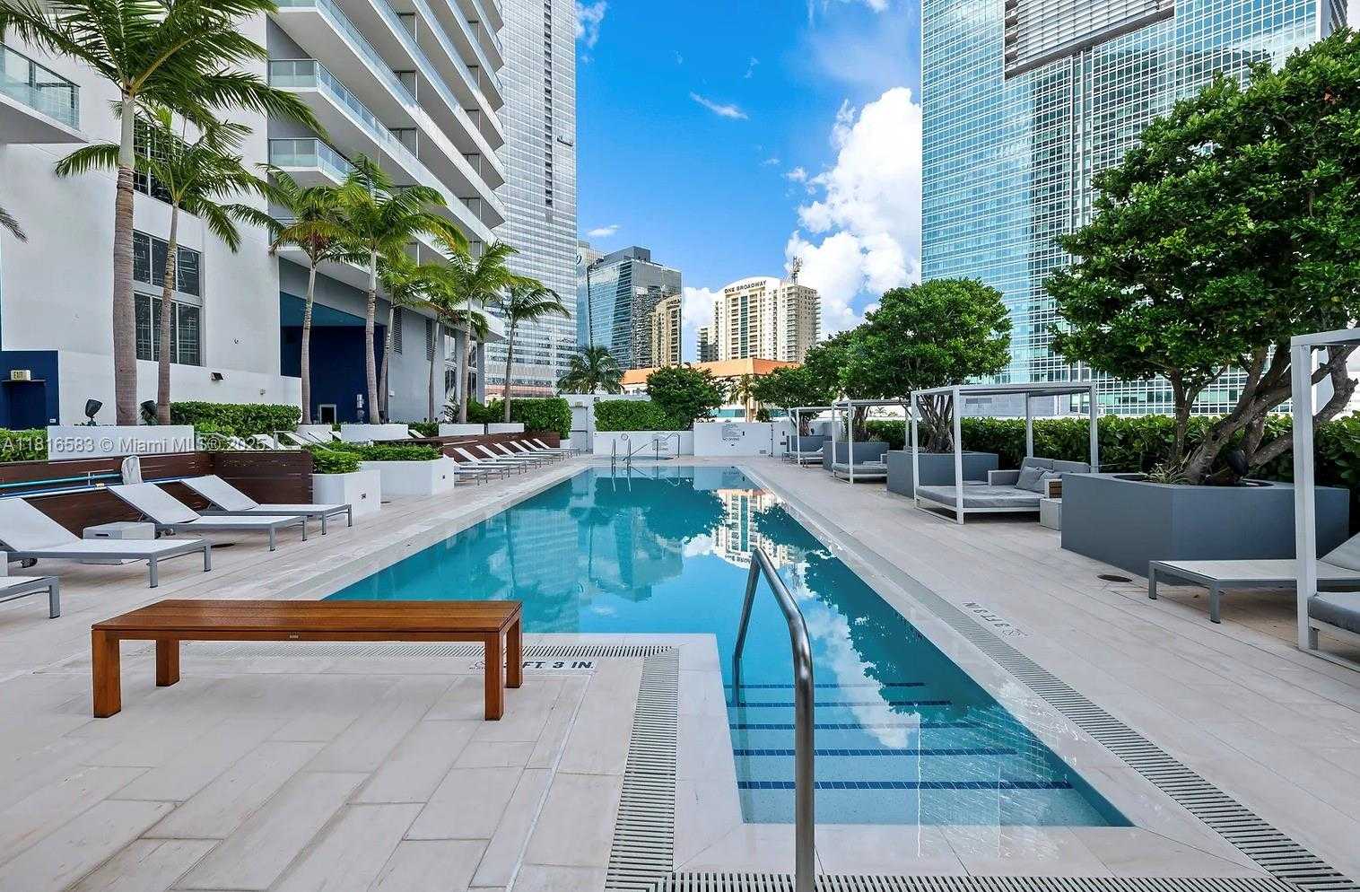 Small Image of 1300 BRICKELL BAY DR #906, Miami Number 28
