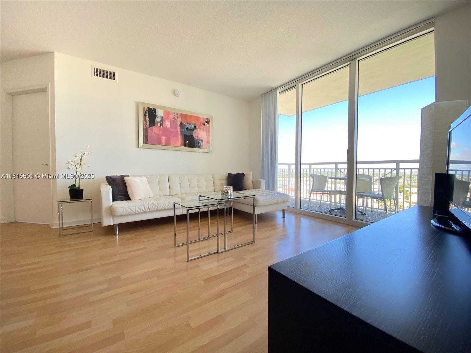 Small Image of 19501 WEST COUNTRY CLUB DR #2210, Aventura Number 2