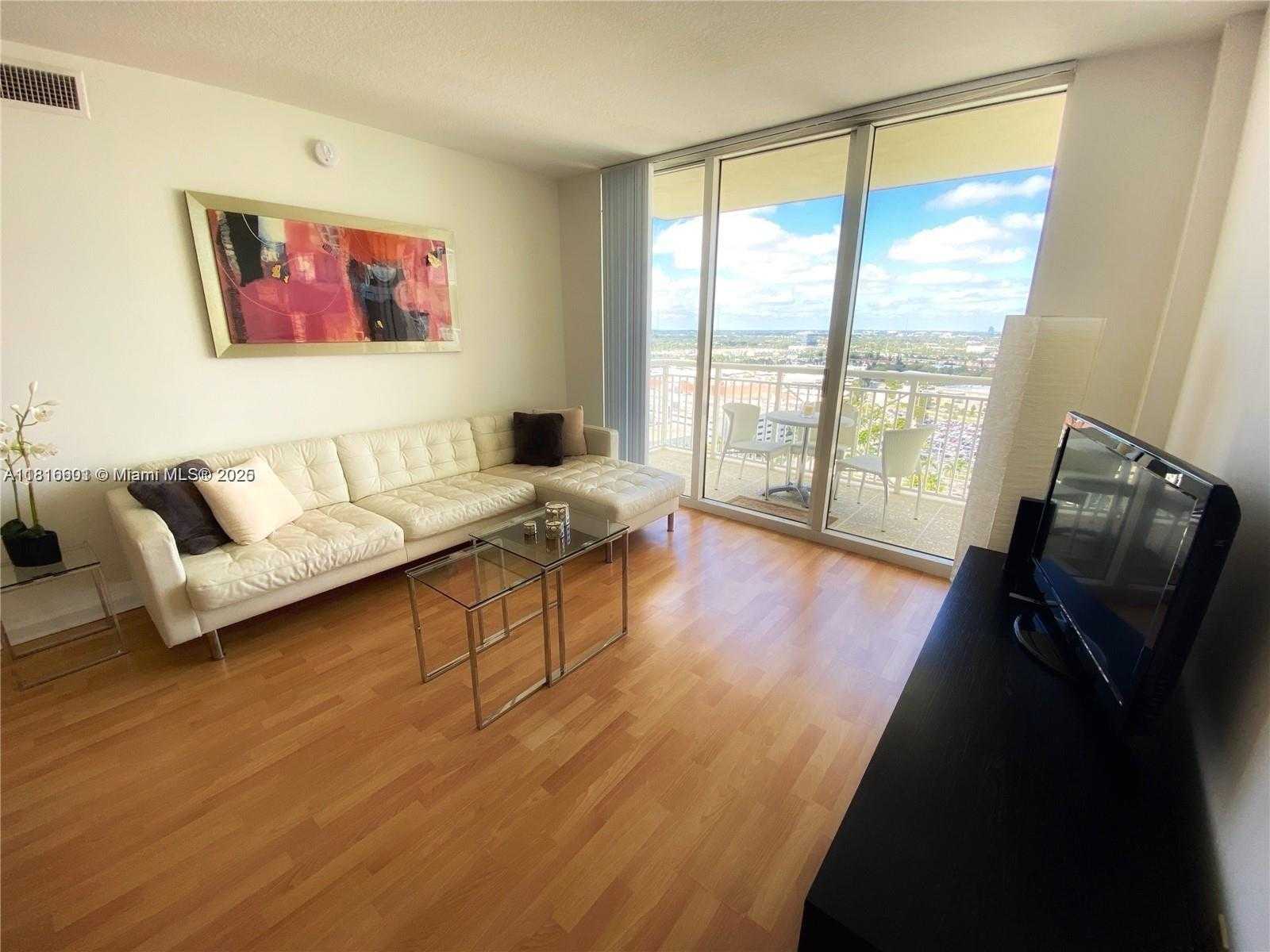 Small Image of 19501 WEST COUNTRY CLUB DR #2210, Aventura Number 3