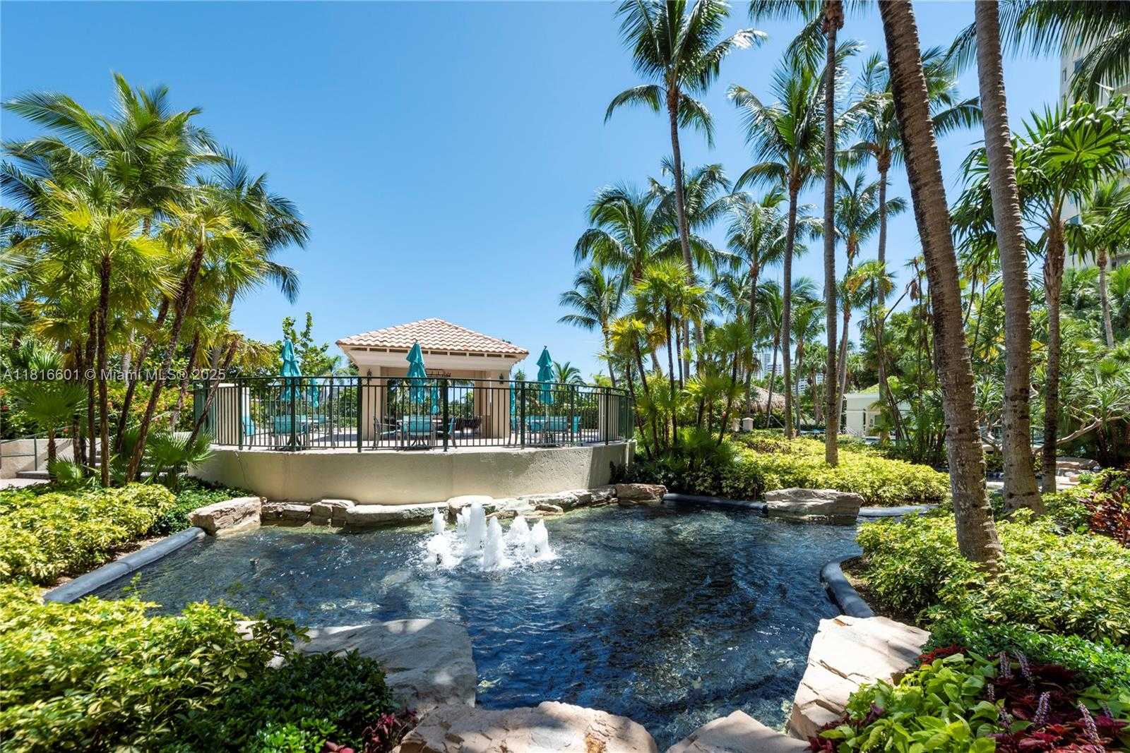 Small Image of 19501 WEST COUNTRY CLUB DR #2210, Aventura Number 37