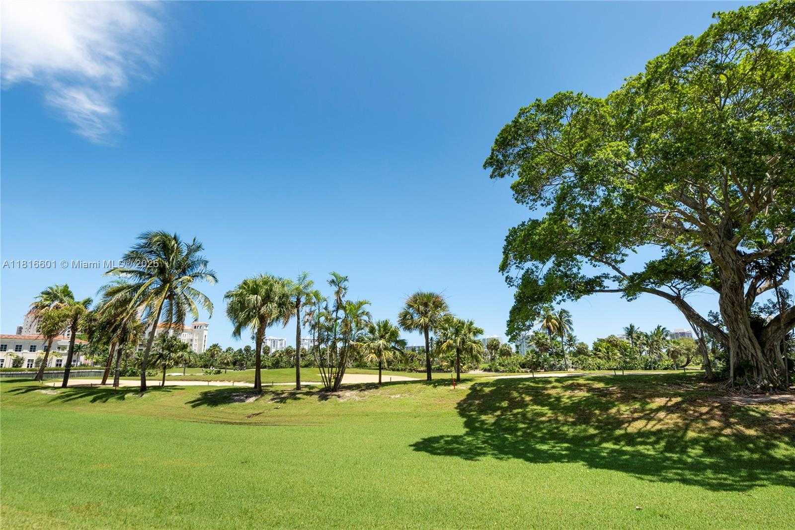 Small Image of 19501 WEST COUNTRY CLUB DR #2210, Aventura Number 39