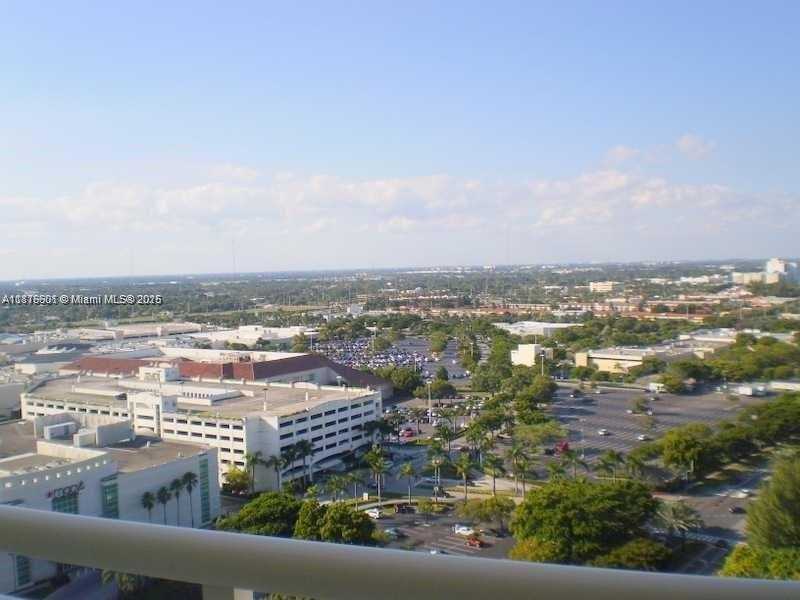 Small Image of 19501 WEST COUNTRY CLUB DR #2210, Aventura Number 8