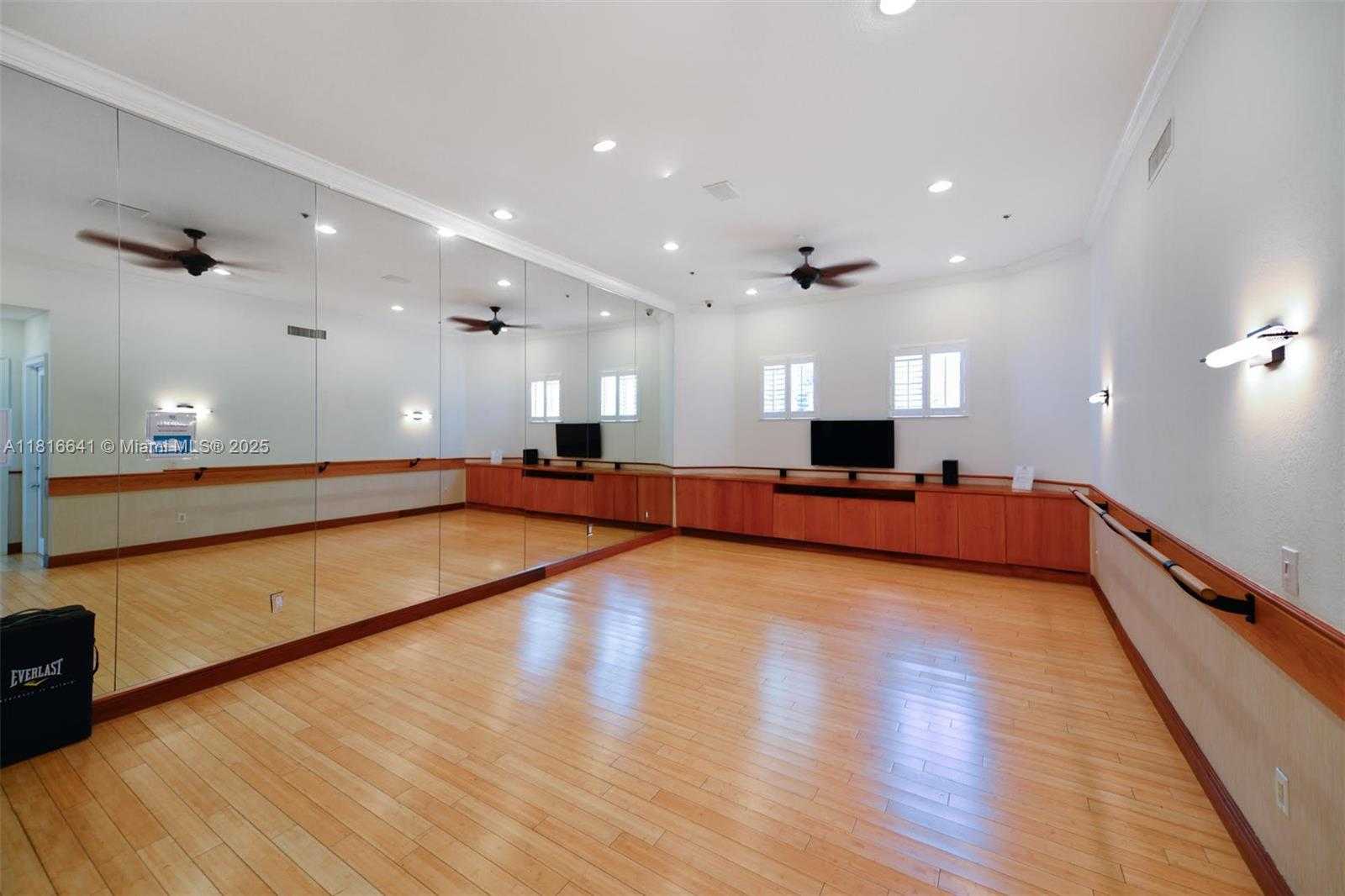 Small Image of 3245 NORTH EAST 184 ST #13101, Aventura Number 25