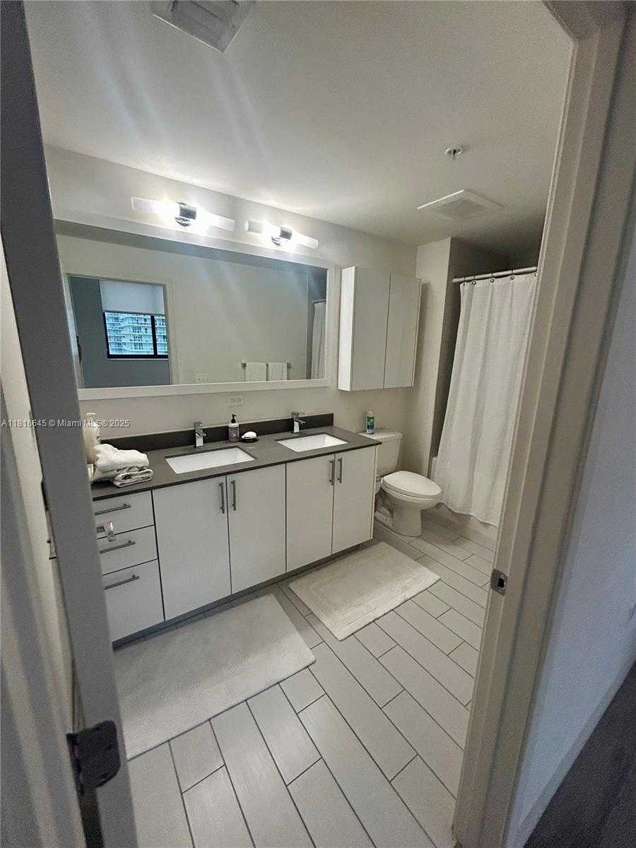Small Image of 999 SOUTH WEST 1ST AVE #2804, Miami Number 12