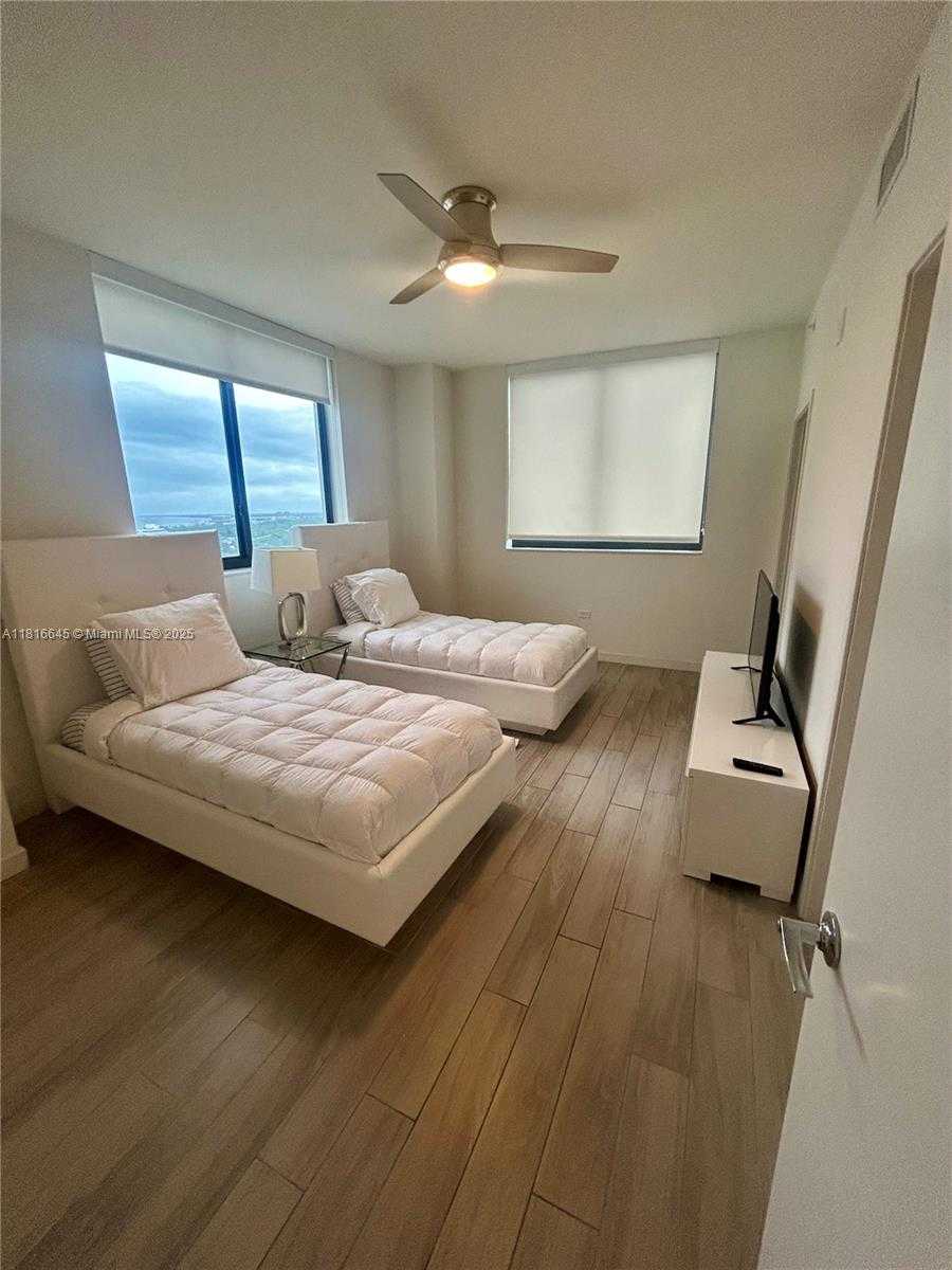 Small Image of 999 SOUTH WEST 1ST AVE #2804, Miami Number 15