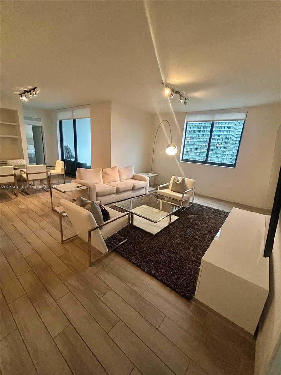 Small Image of 999 SOUTH WEST 1ST AVE #2804, Miami Number 5