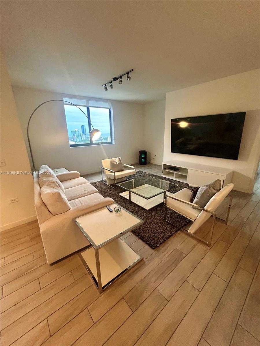 Small Image of 999 SOUTH WEST 1ST AVE #2804, Miami Number 6