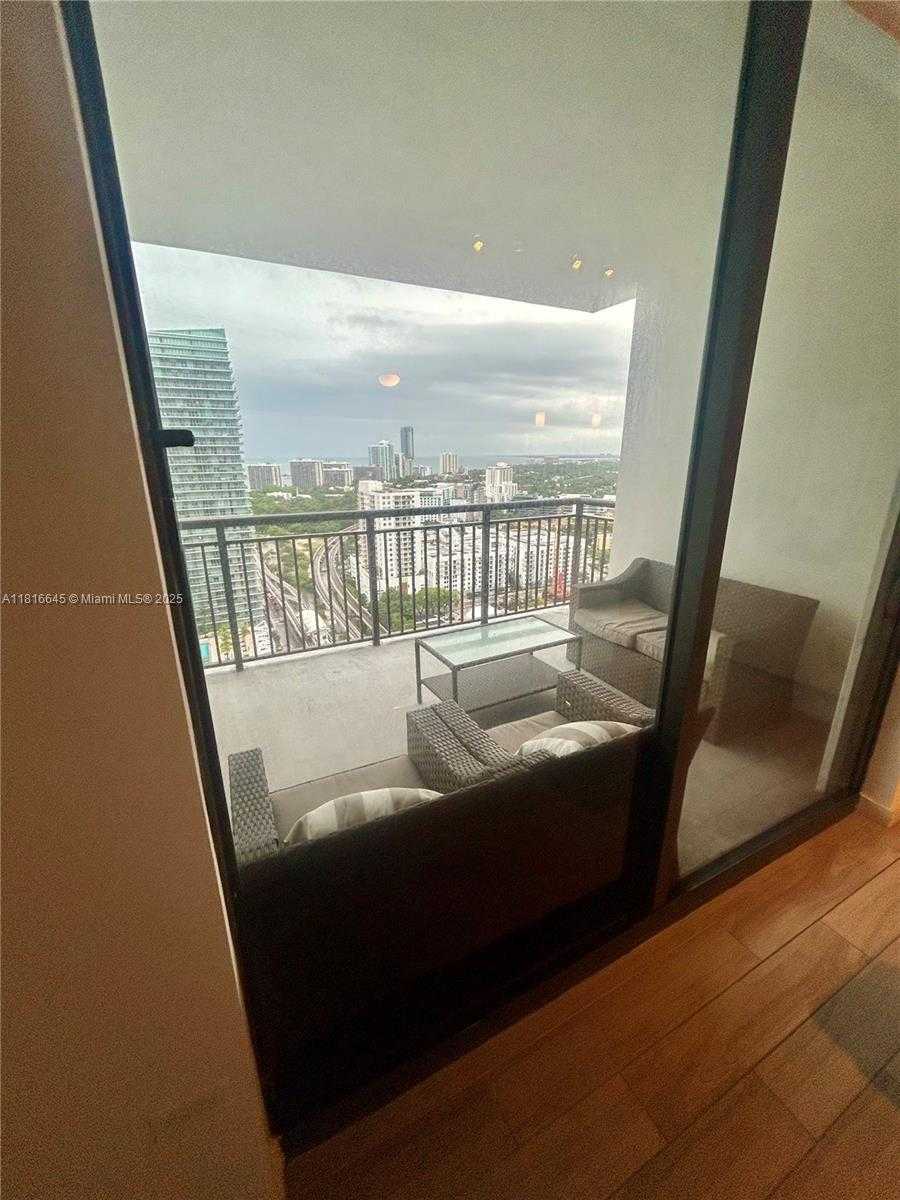 Small Image of 999 SOUTH WEST 1ST AVE #2804, Miami Number 8