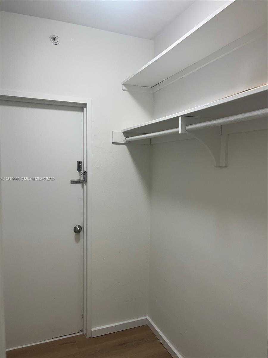 Small Image of 3 ISLAND AVE #08A, Miami Beach Number 15