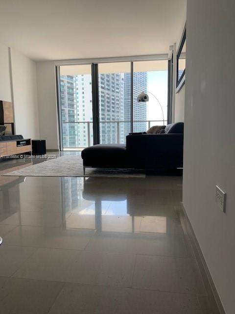 Small Image of 68 SOUTH EAST 6TH ST #2305, Miami Number 3