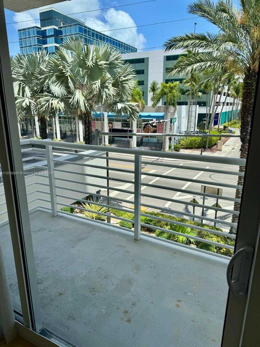Small Image of 18800 NORTH EAST 29TH AVE #210, Aventura Number 35