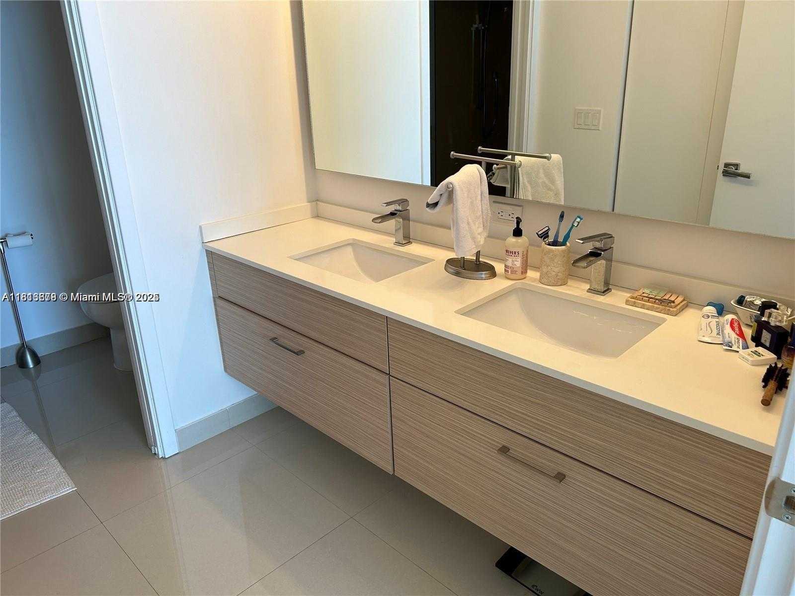 Small Image of 600 NORTH EAST 27TH ST #3003, Miami Number 11