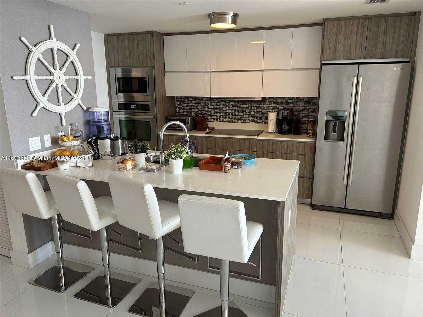 Small Image of 600 NORTH EAST 27TH ST #3003, Miami Number 4