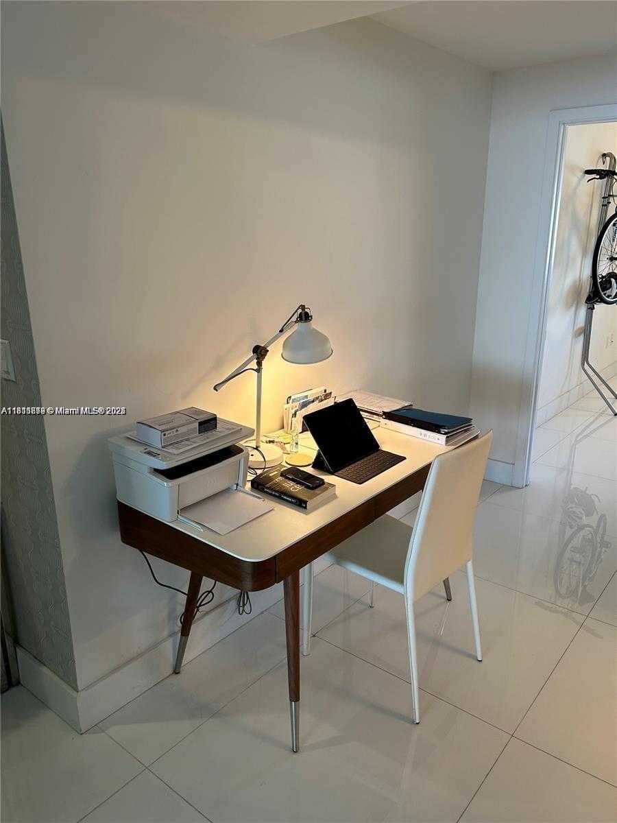 Small Image of 600 NORTH EAST 27TH ST #3003, Miami Number 9