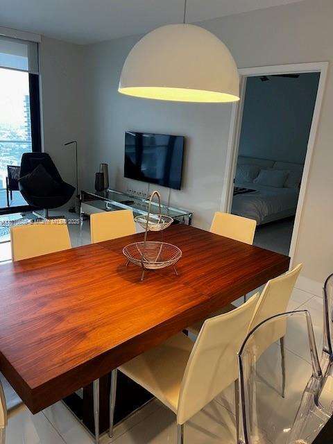 Small Image of 1010 BRICKELL AVE #4509, Miami Number 6