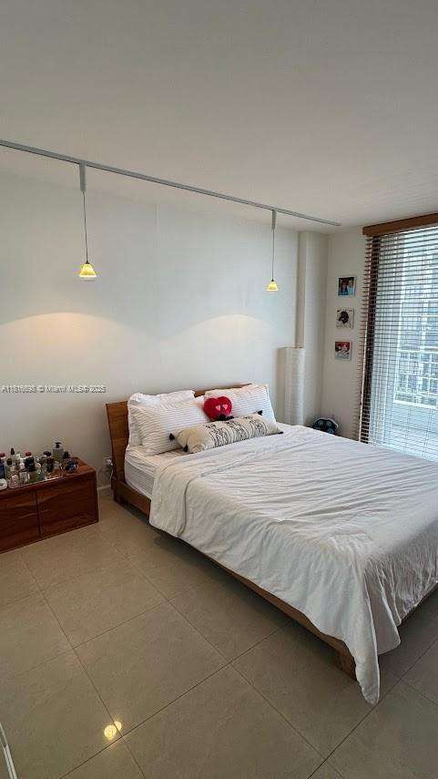Small Image of 200 SOUTH EAST 15TH RD #15E, Miami Number 7