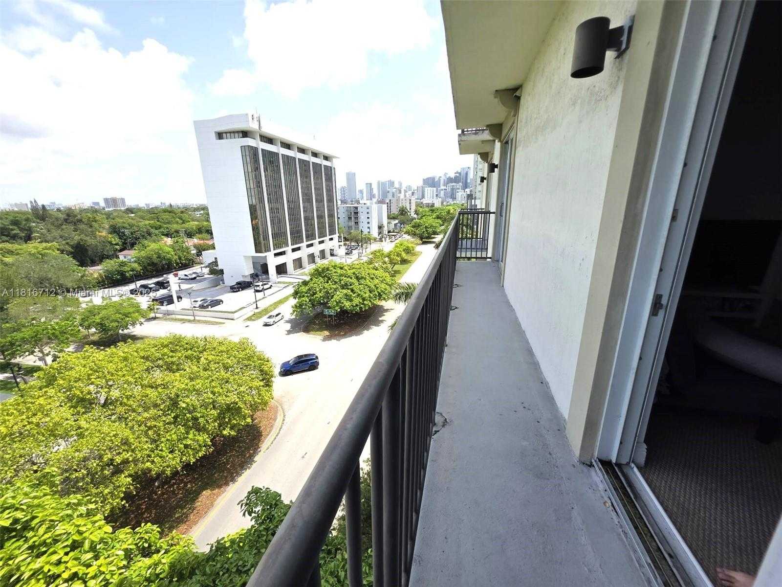 Small Image of 2701 SOUTH WEST 3RD AVE #602, Miami Number 10