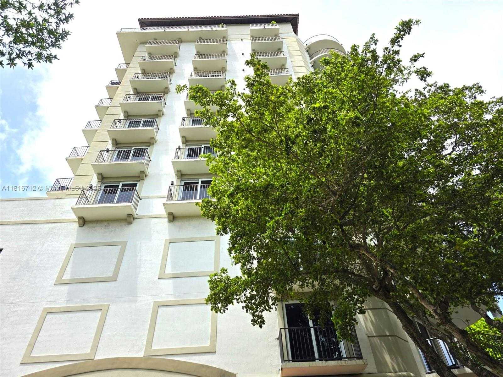 Small Image of 2701 SOUTH WEST 3RD AVE #602, Miami Number 14