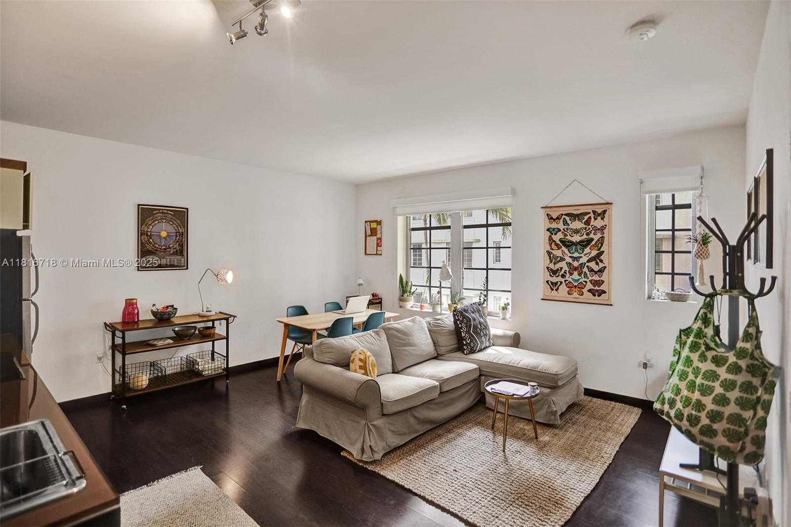 Small Image of 435 21ST ST #210, Miami Beach Number 2