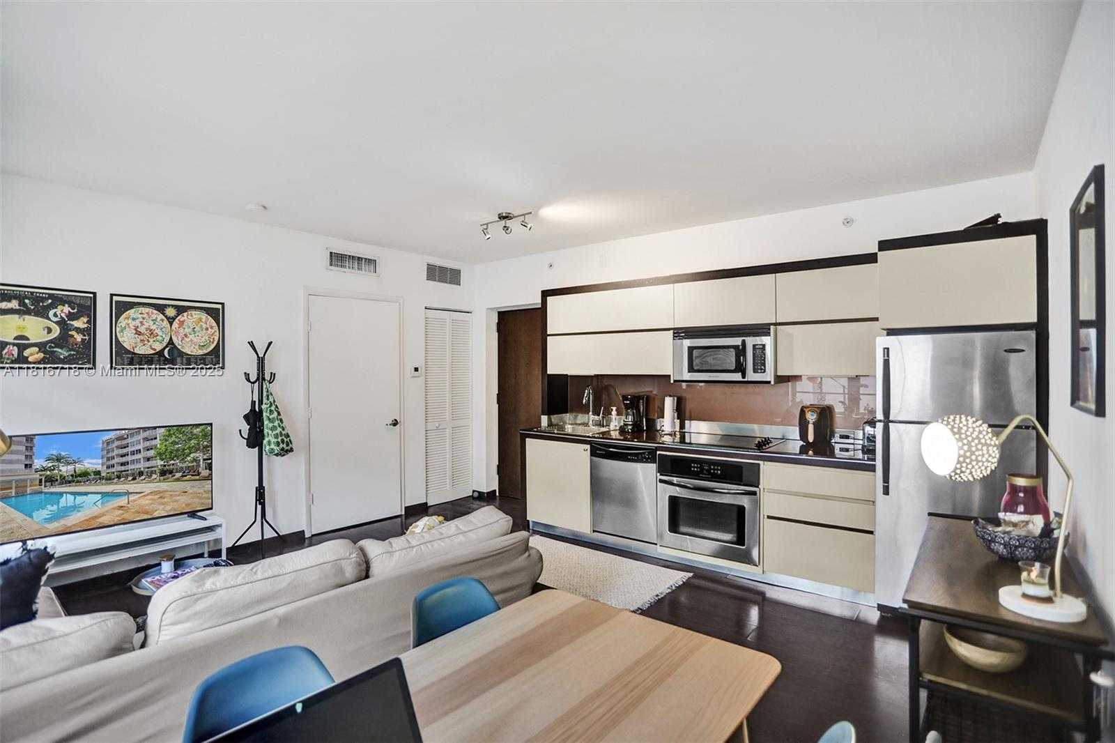 Small Image of 435 21ST ST #210, Miami Beach Number 5