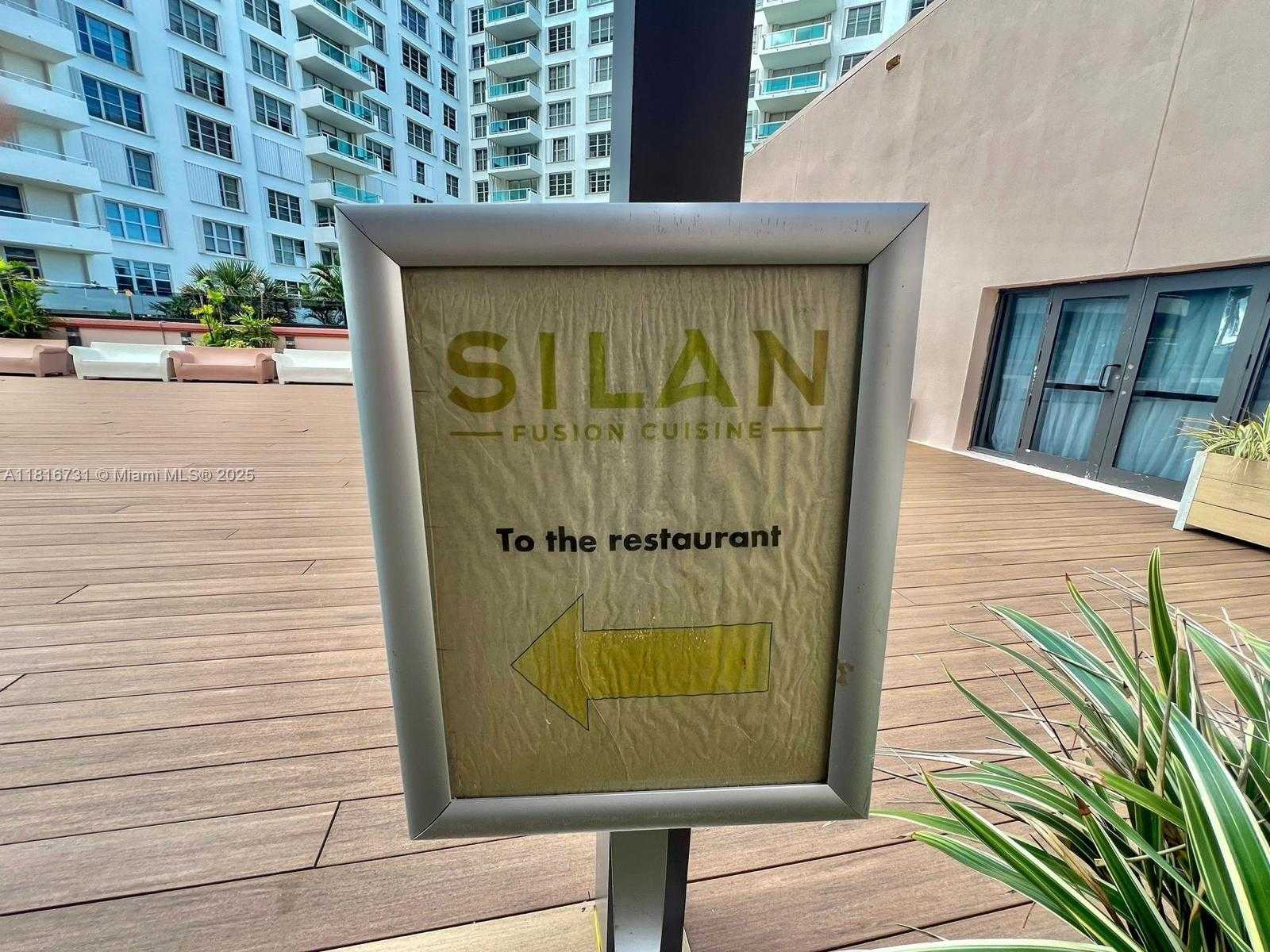 Small Image of 5225 COLLINS AVE #517, Miami Beach Number 13