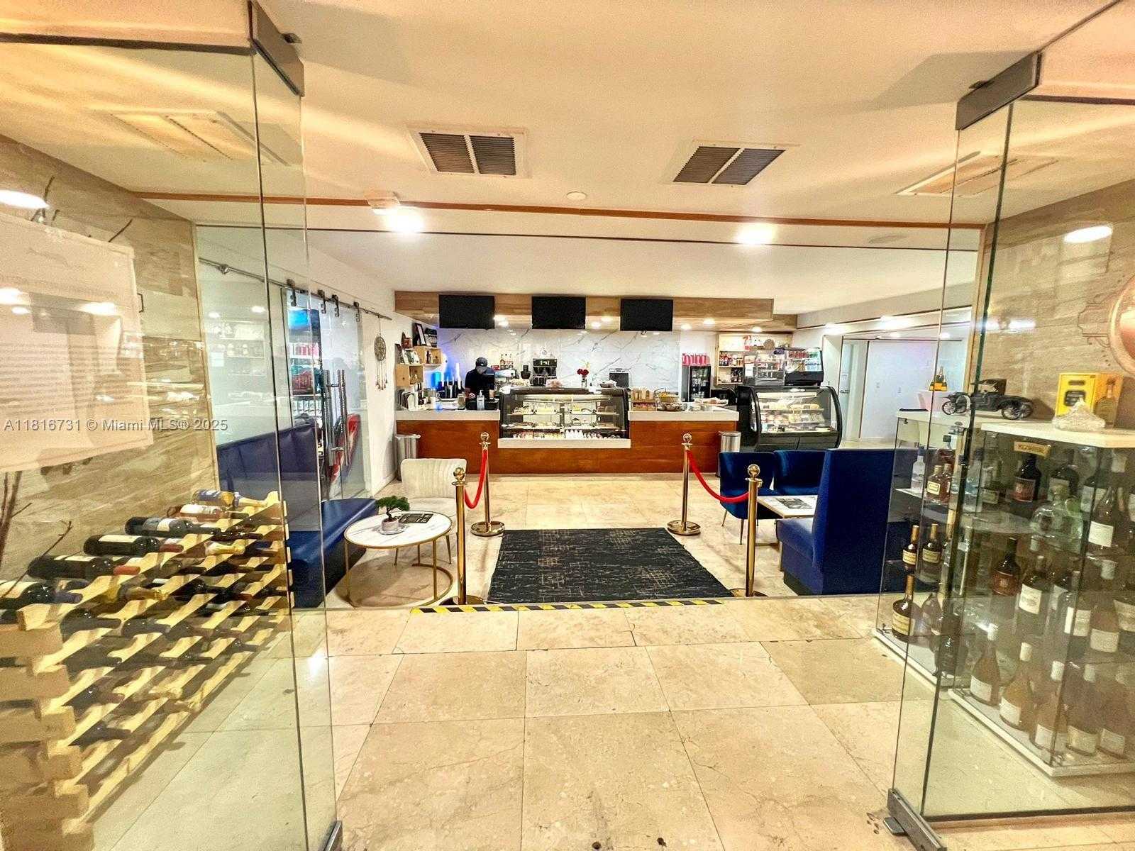 Small Image of 5225 COLLINS AVE #517, Miami Beach Number 19