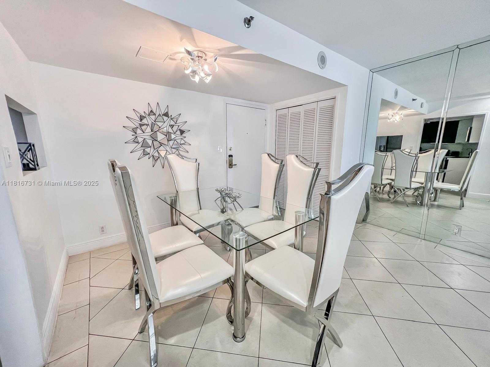 Small Image of 5225 COLLINS AVE #517, Miami Beach Number 4